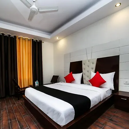 Capital O 24198 Hotel Sunrise Grand